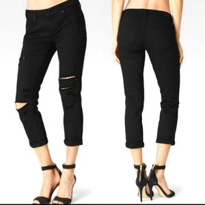 PAIGE Jimmy Jimmy crop Distressed jeans in black size 26